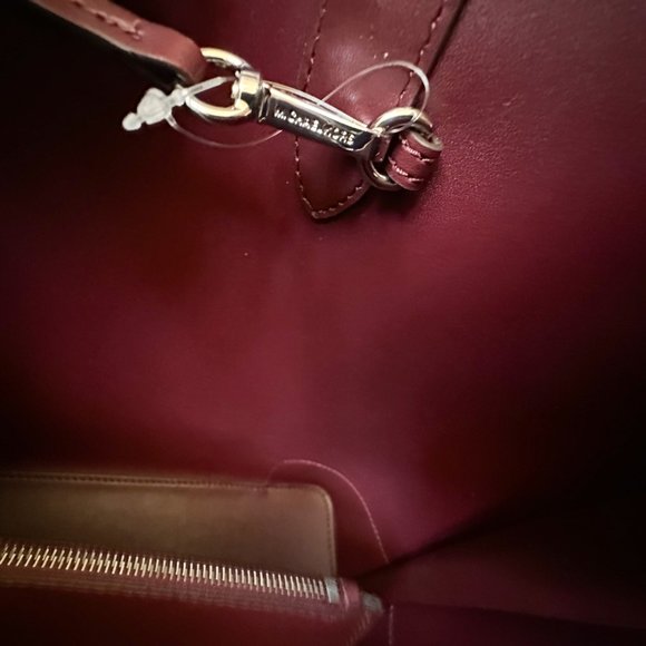 Michael Kors Edith Large Drawstring Travel Open Tote Bag + 1 Pouch Merlot - Picture 6 of 8